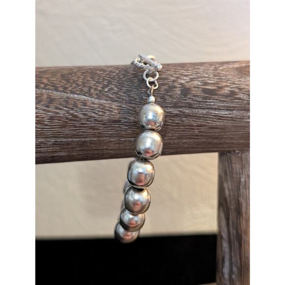 Vintage SilverTone Beads Strung On Wire & 925 Sterling Silver Toggle Clasp - Picture 4 of 10